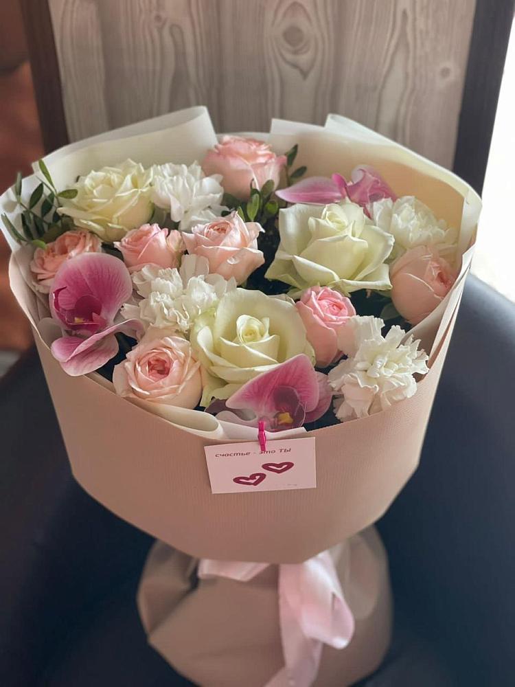 Букет цветов из: Орхидеи, Розы и Гвоздики в Тульском Республика Адыгея