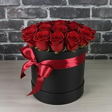 Цветочная композиция из Розы в шляпной коробке #REPLACE_PRED# Тульском Республика Адыгея